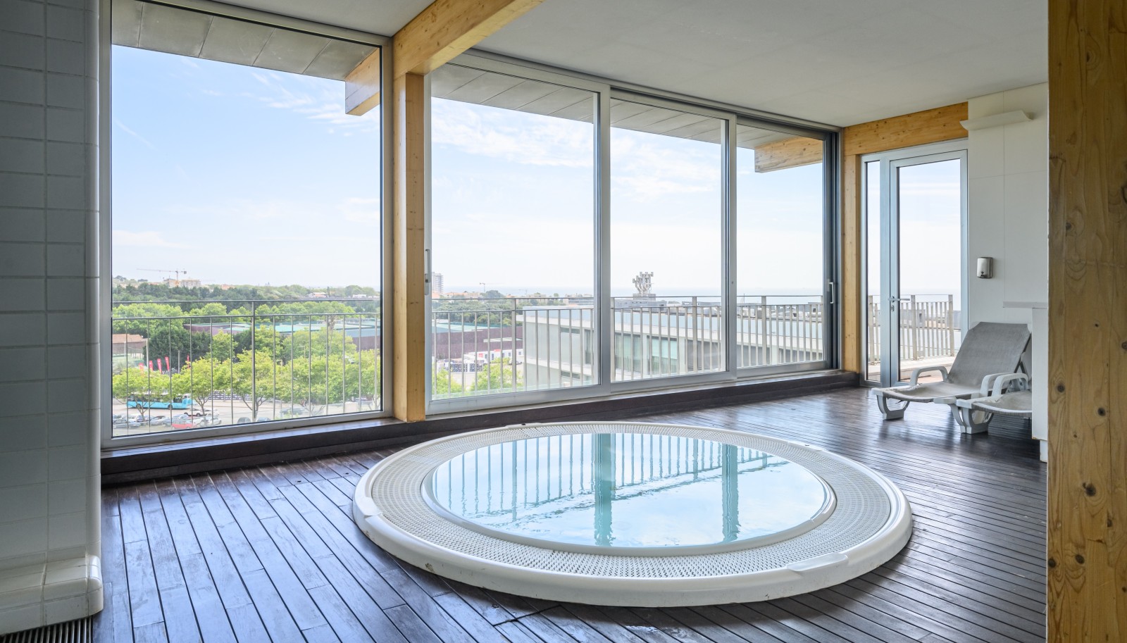 Verkauf: Luxuswohnung mit Balkon und Meerblick in Matosinhos Sul, Porto, Portugal_225715