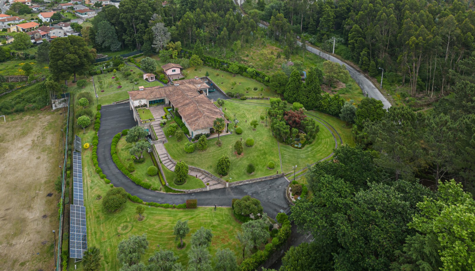 Luxuriöses Landhaus mit Garten, zu verkaufen, in Vila Nova Famalicão, Nordportugal_225898