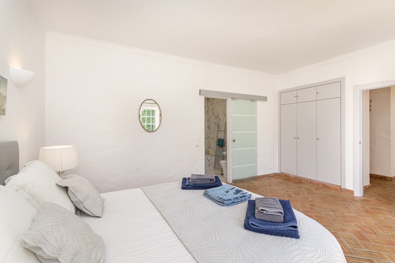 6 Schlafzimmer Villa mit Garten und Pool, zu verkaufen in Boliqueime, Algarve_226006