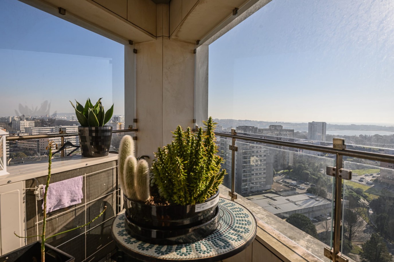 Appartement de 4 chambres avec balcon, à vendre, à Porto, Portugal_226328