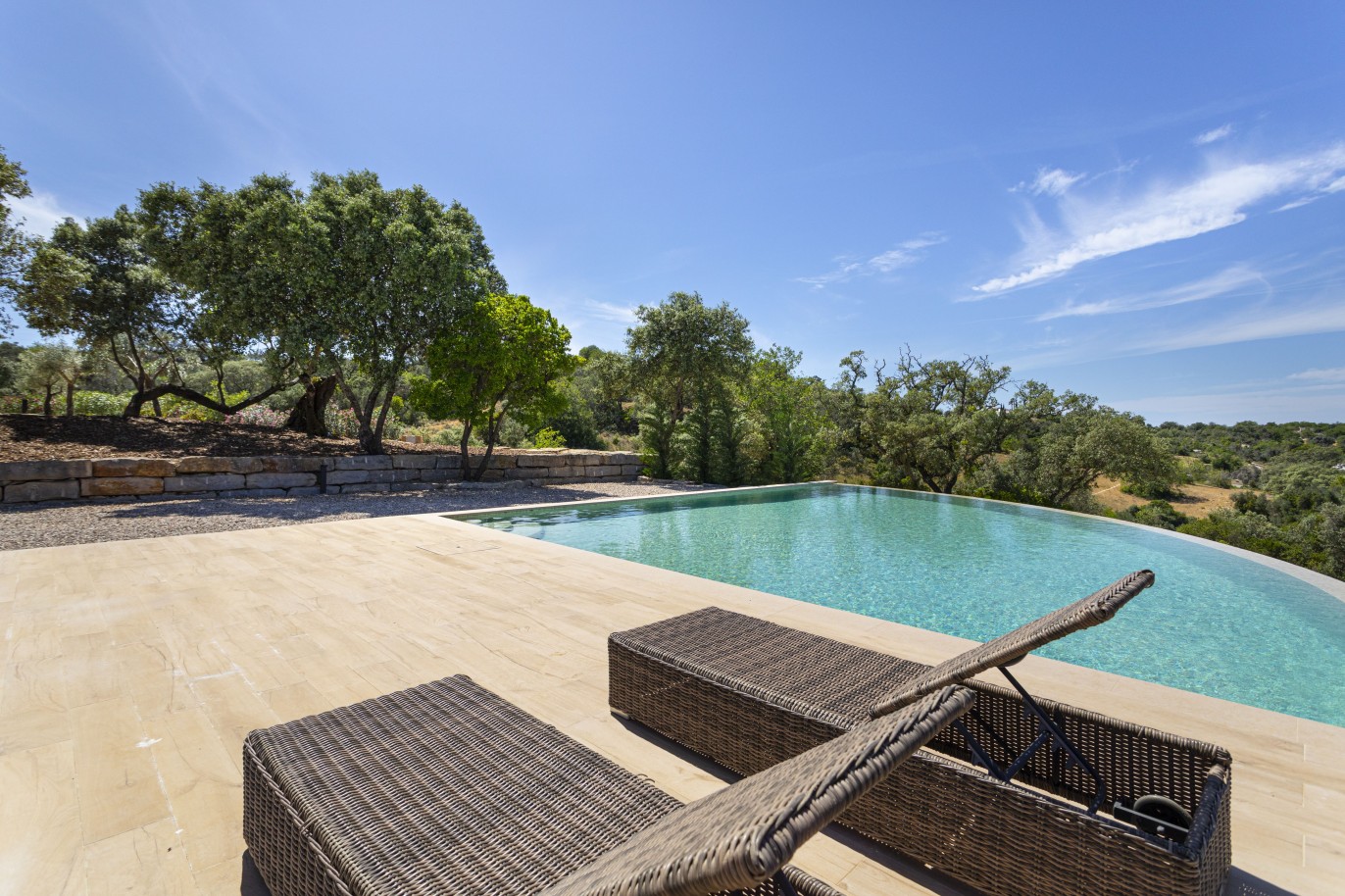 Villa de 6 chambres avec piscine, à vendre à Santa Bárbara de Nexe, Algarve_226458