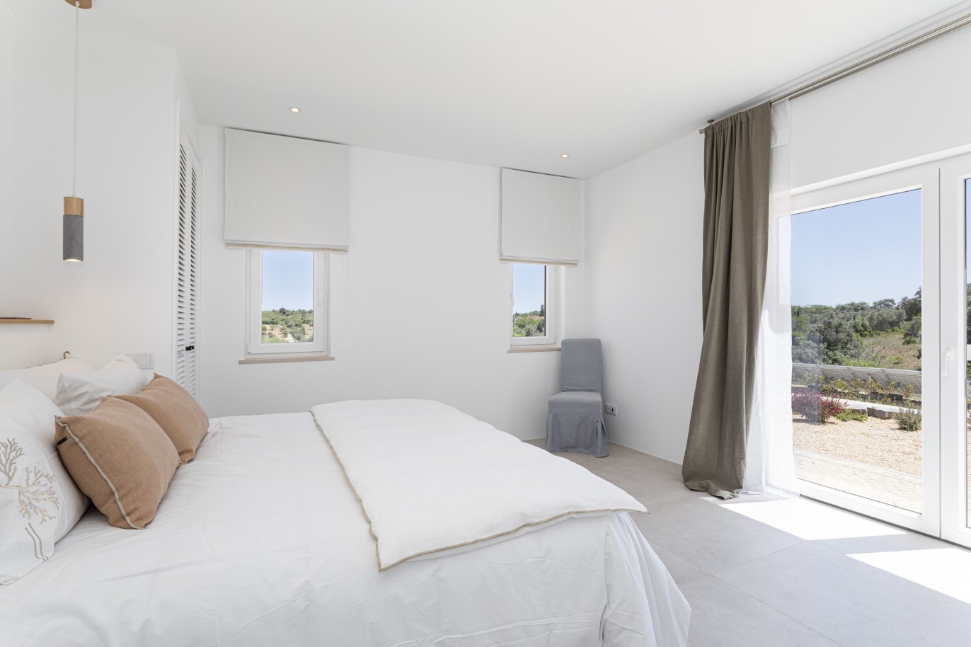Villa de 6 chambres avec piscine, à vendre à Santa Bárbara de Nexe, Algarve_226477