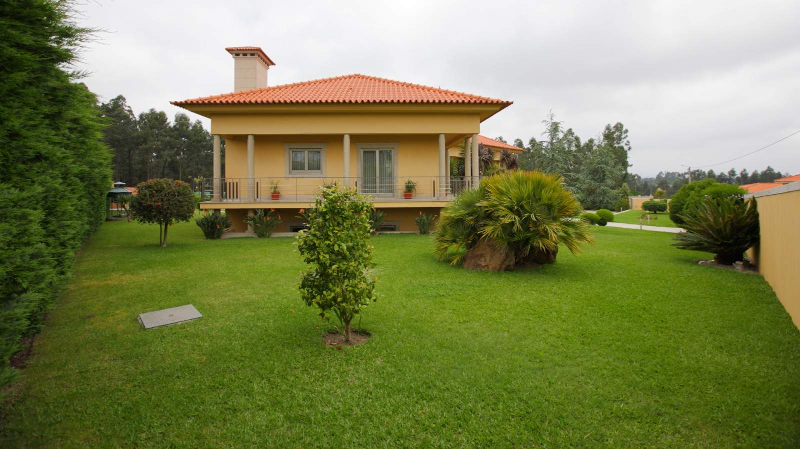 Villa con piscina y jardín, en venta, en Póvoa de Varzim, Portugal_22663