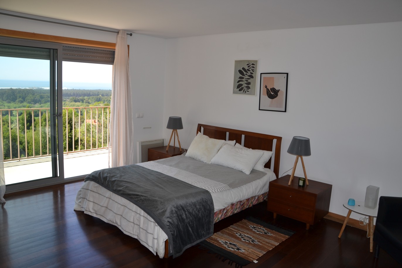 Villa de 4 dormitorios con piscina, en venta, en Moledo, Caminha, Norte de Portugal_226769