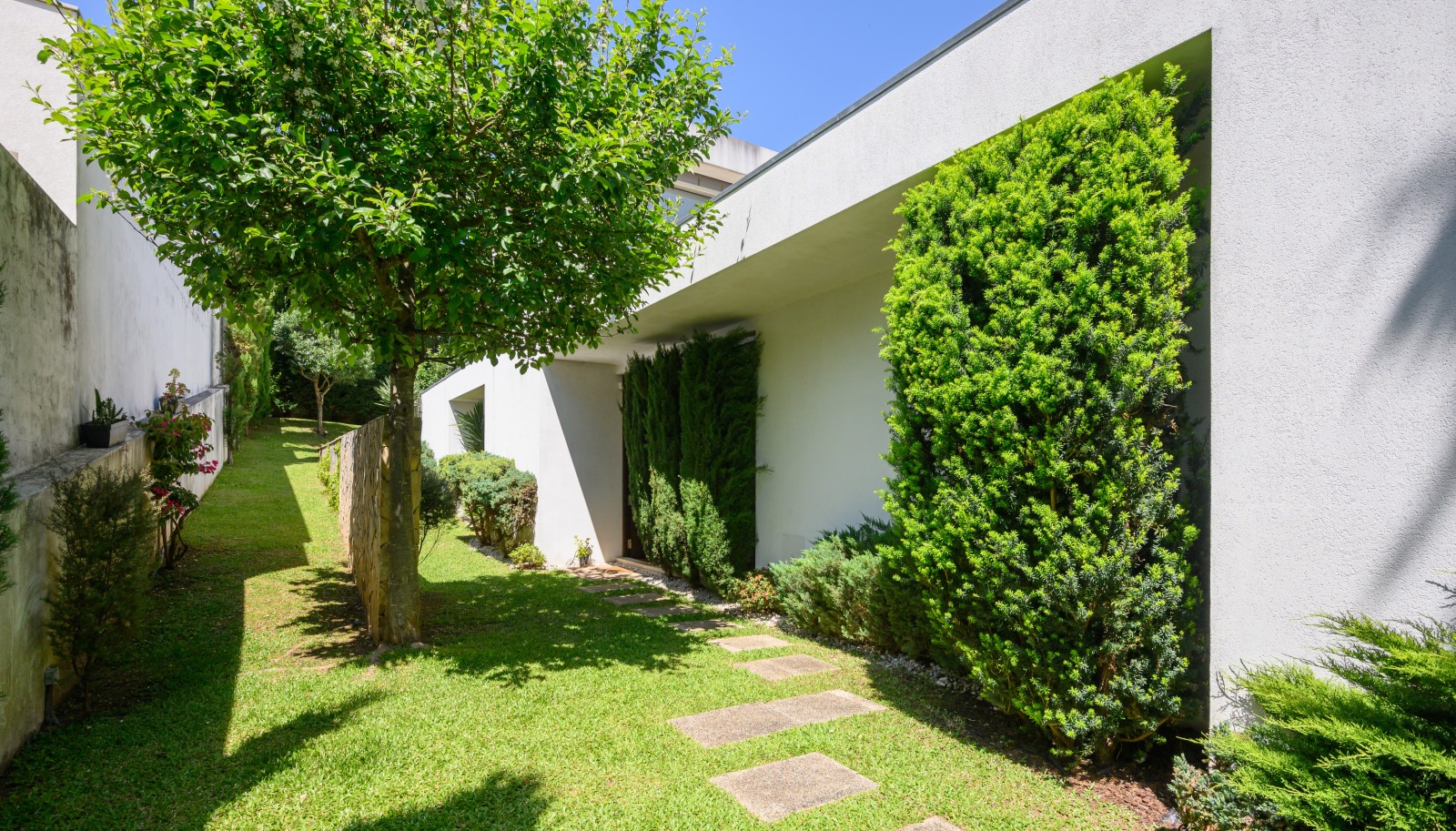 Villa moderne à vendre, avec piscine et jardin, dans une copropriété fermée, Porto, Portugal_227265