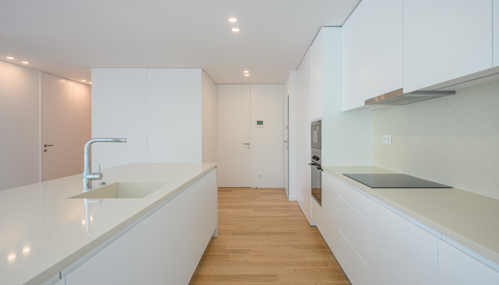 Apartamento novo T3 com varanda, para arrendar, em Matosinhos Sul, Porto, Portugal_227276