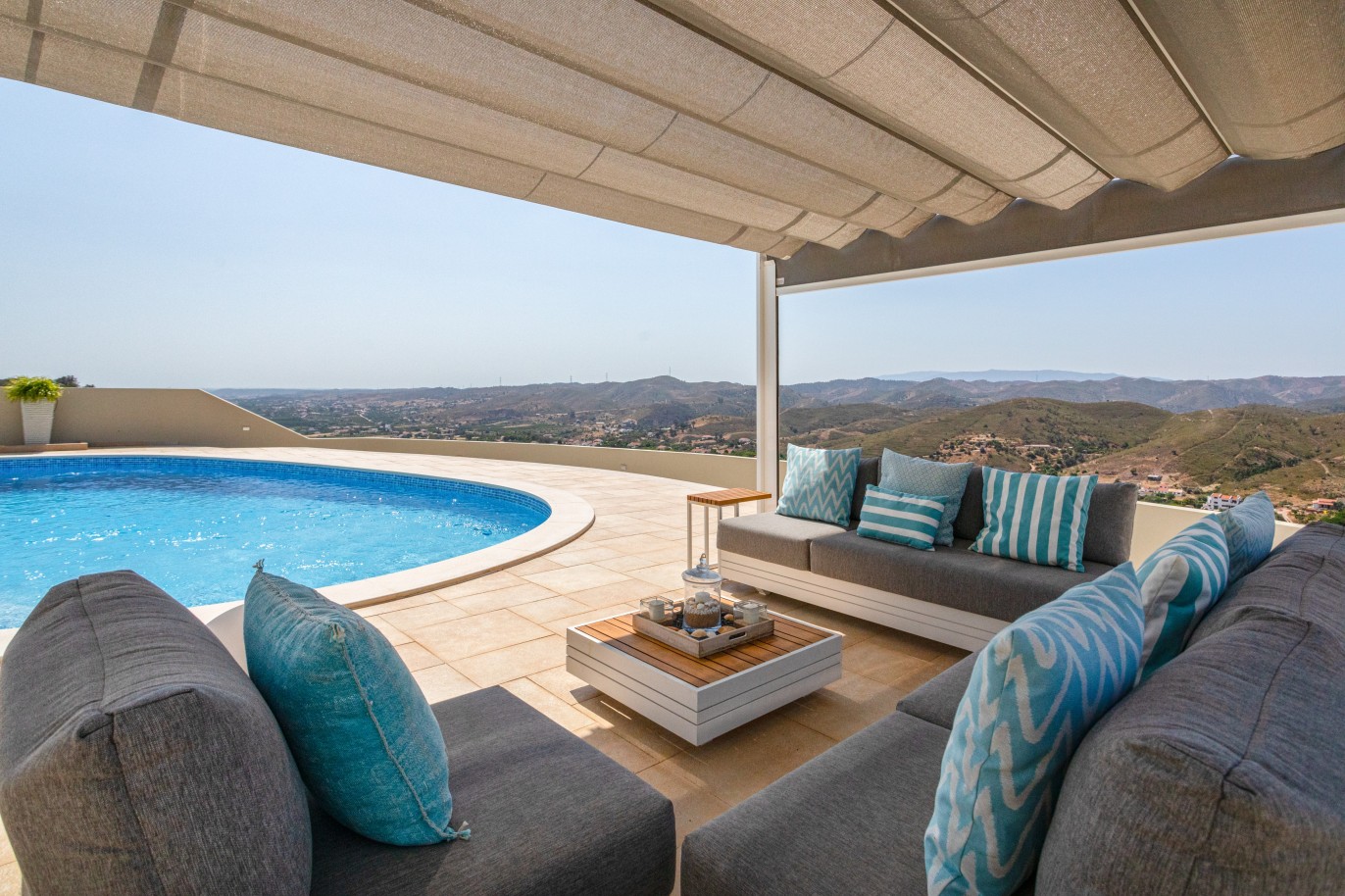 4-Schlafzimmer-Luxus-Villa mit Pool zu verkaufen in Silves, Algarve_227359