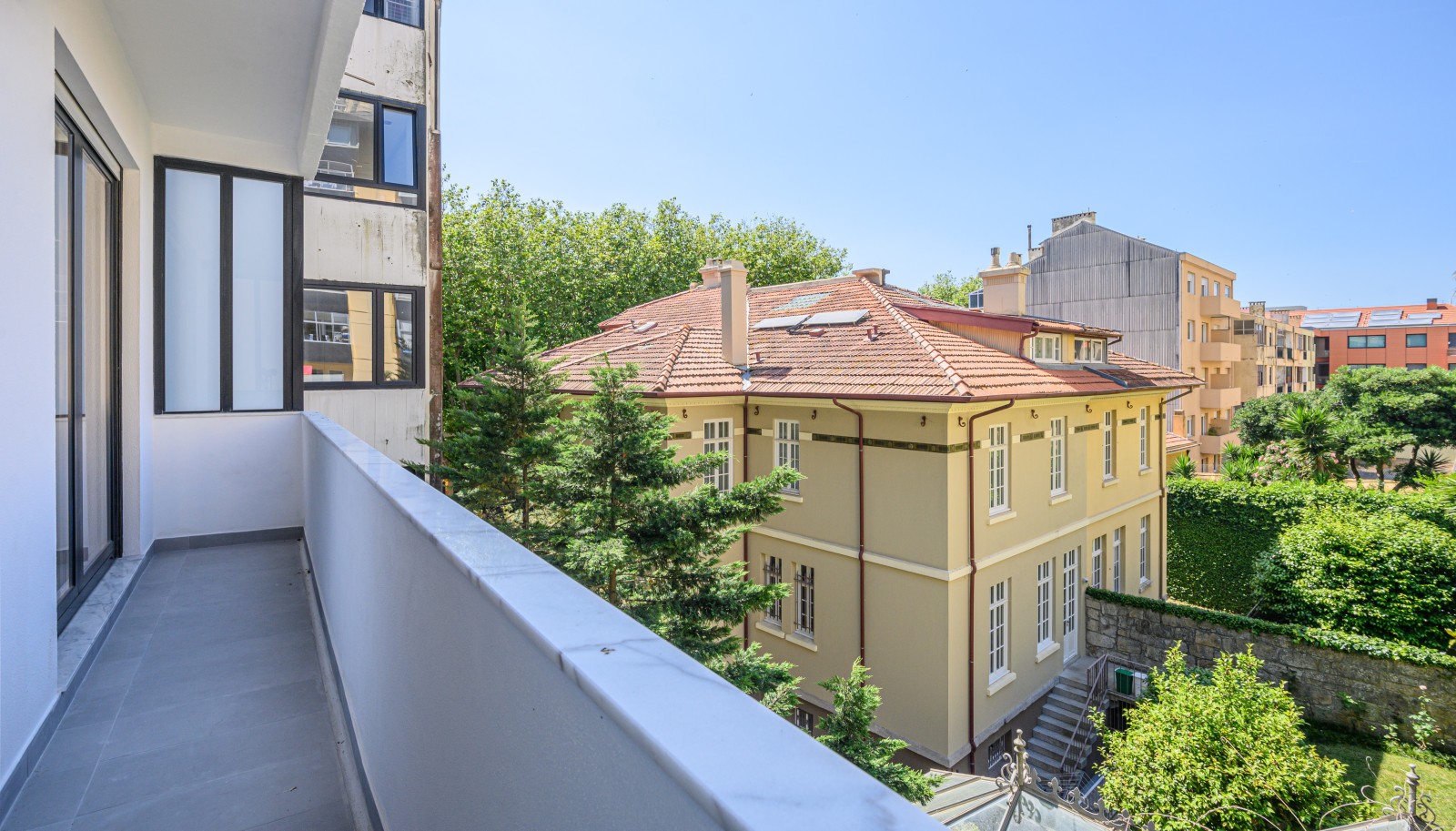 Appartement de 3 chambres à coucher avec balcon, à vendre, à Foz do Douro, Porto, Portugal_227391