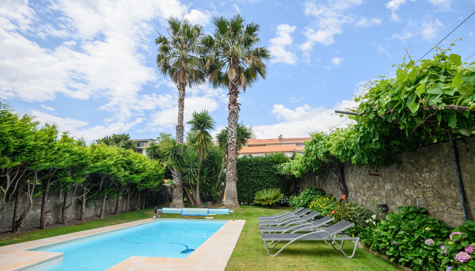 Villa con piscina y jardín, en venta, en Serralves, Oporto, Portugal_227431