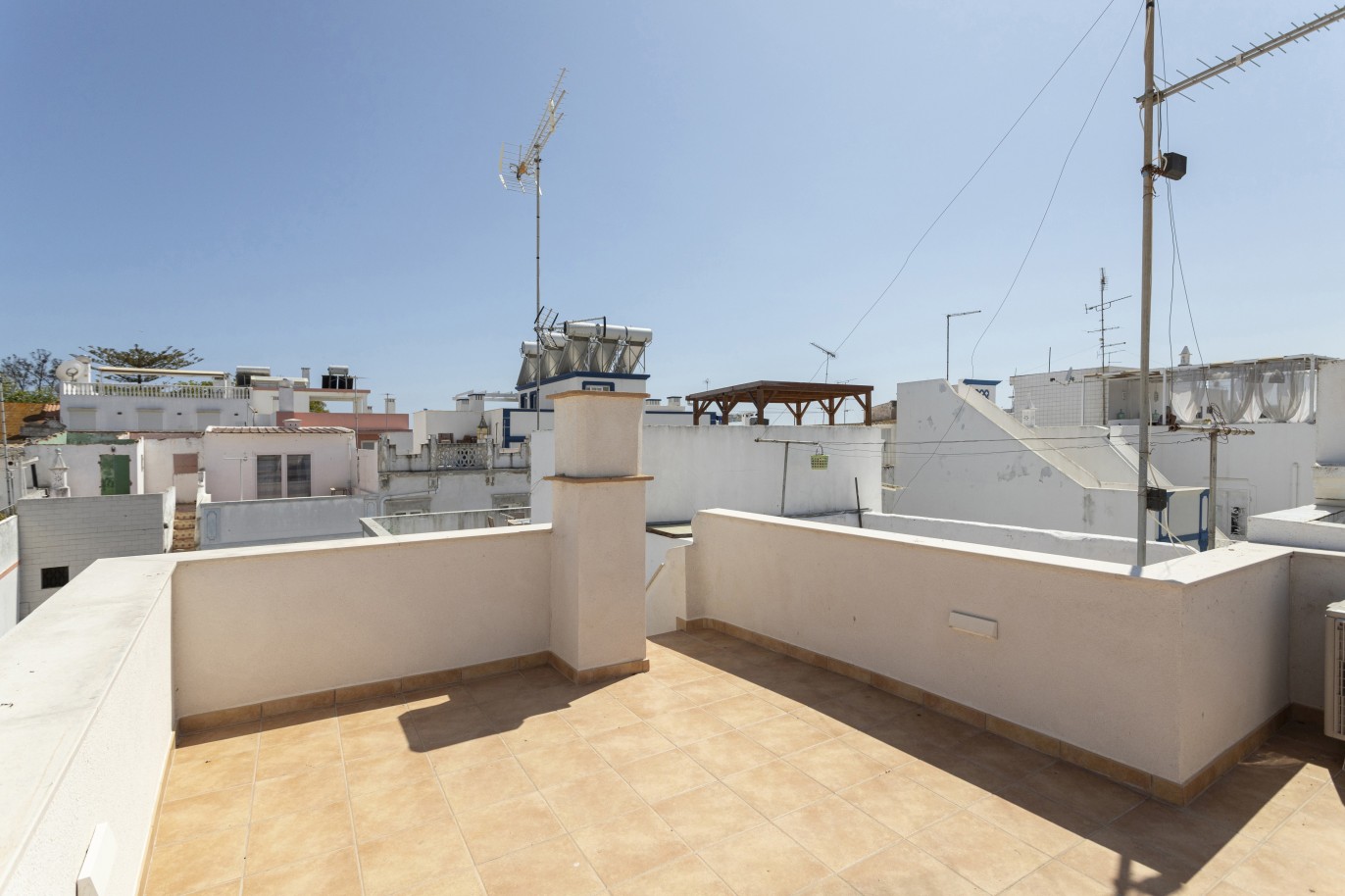 Villa rénovée de 3 chambres à coucher à vendre dans le centre d