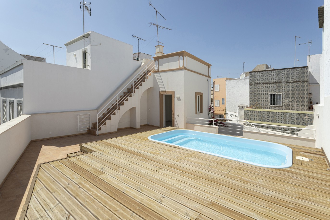 Renovierte Villa mit 3 Schlafzimmern zu verkaufen in der Innenstadt von Olhão, Algarve_227460