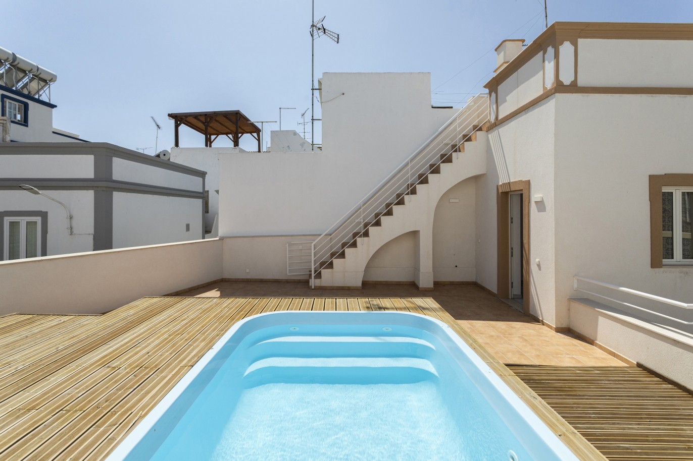 Renovierte Villa mit 3 Schlafzimmern zu verkaufen in der Innenstadt von Olhão, Algarve_227462