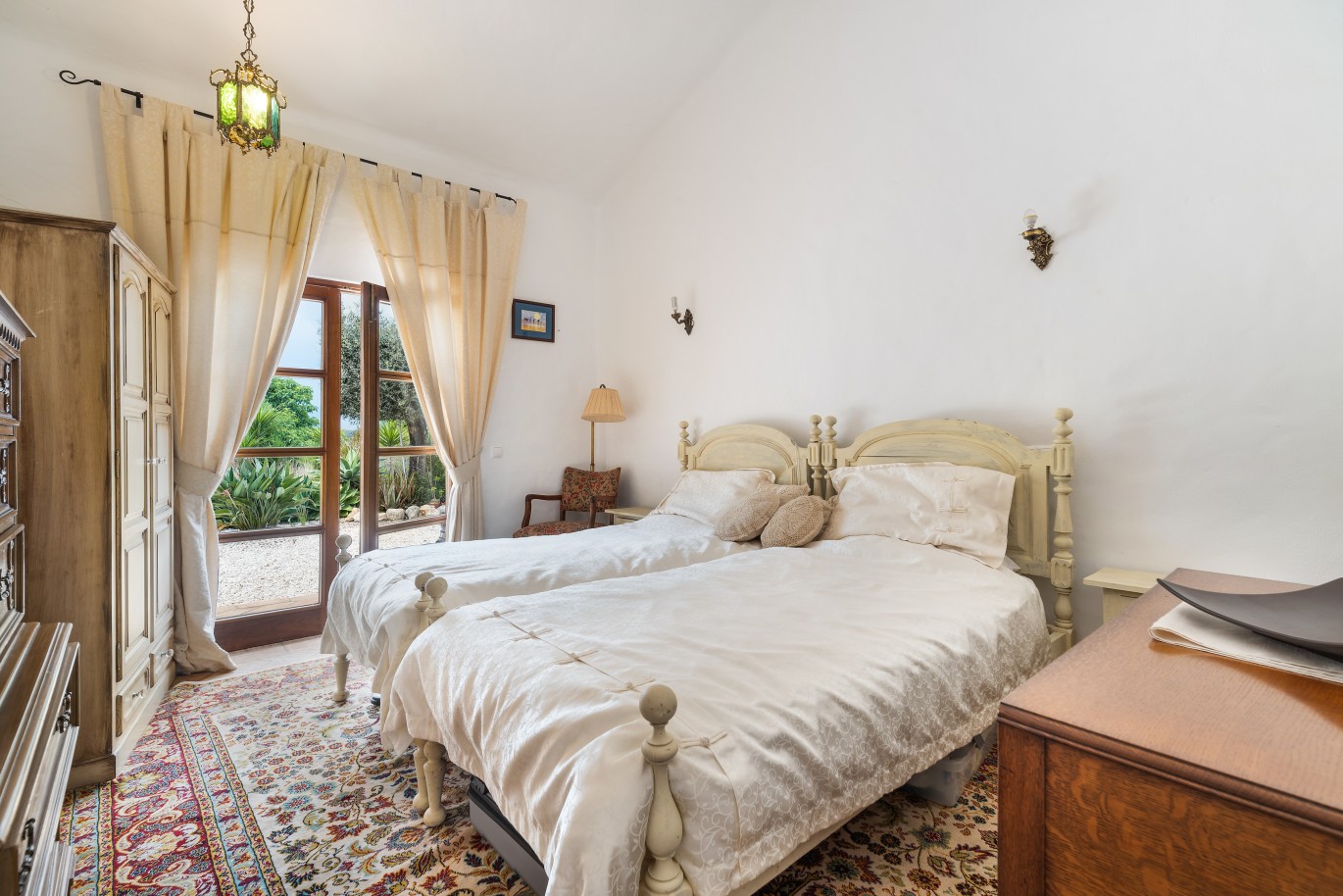 3 Schlafzimmer Villa mit Schwimmbad, zu verkaufen, in Mexilhoeira Grande, Algarve_227510