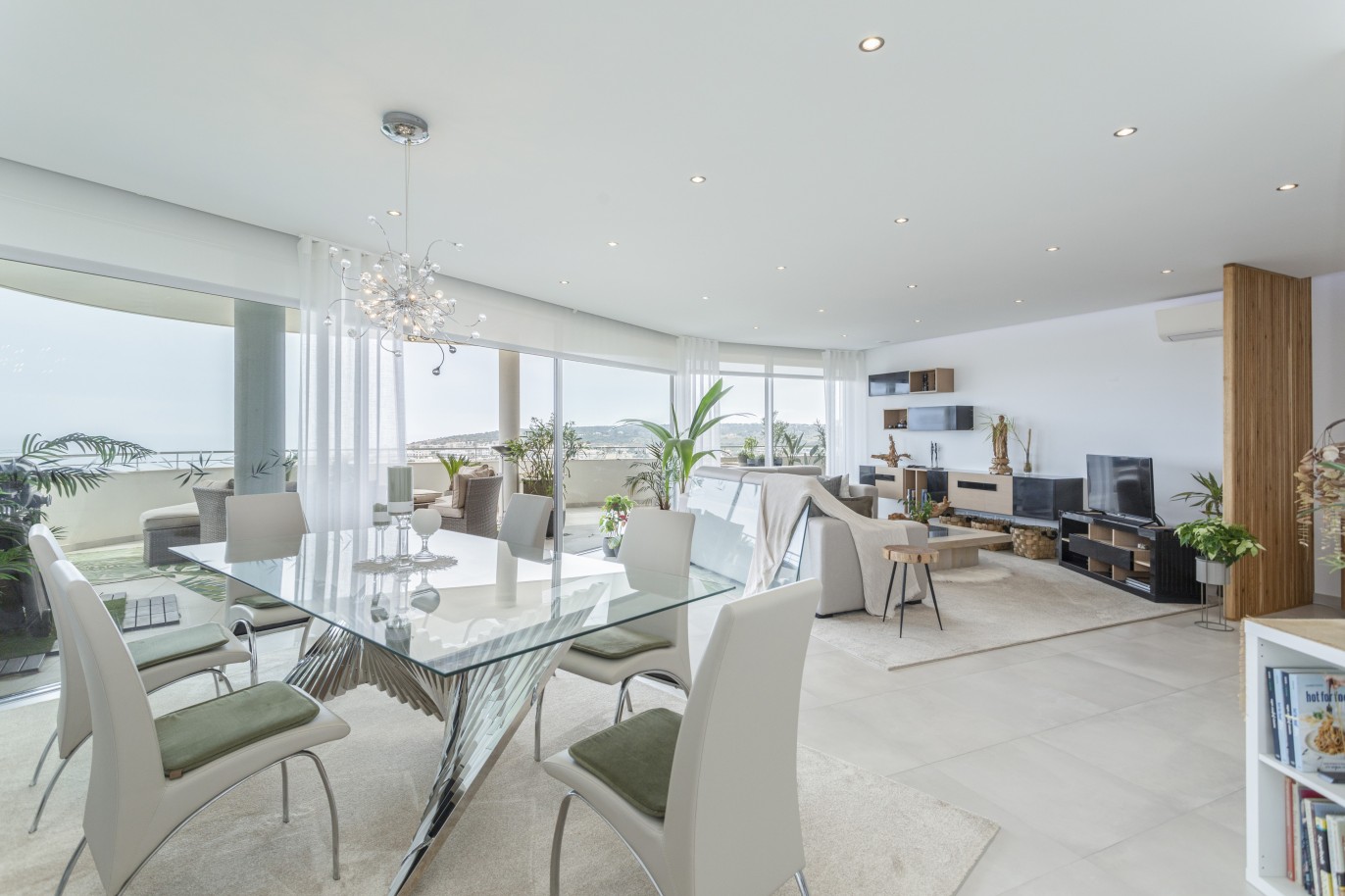 3 bedroom luxury apartment with sea view in Porto de Mós, Algarve_228162
