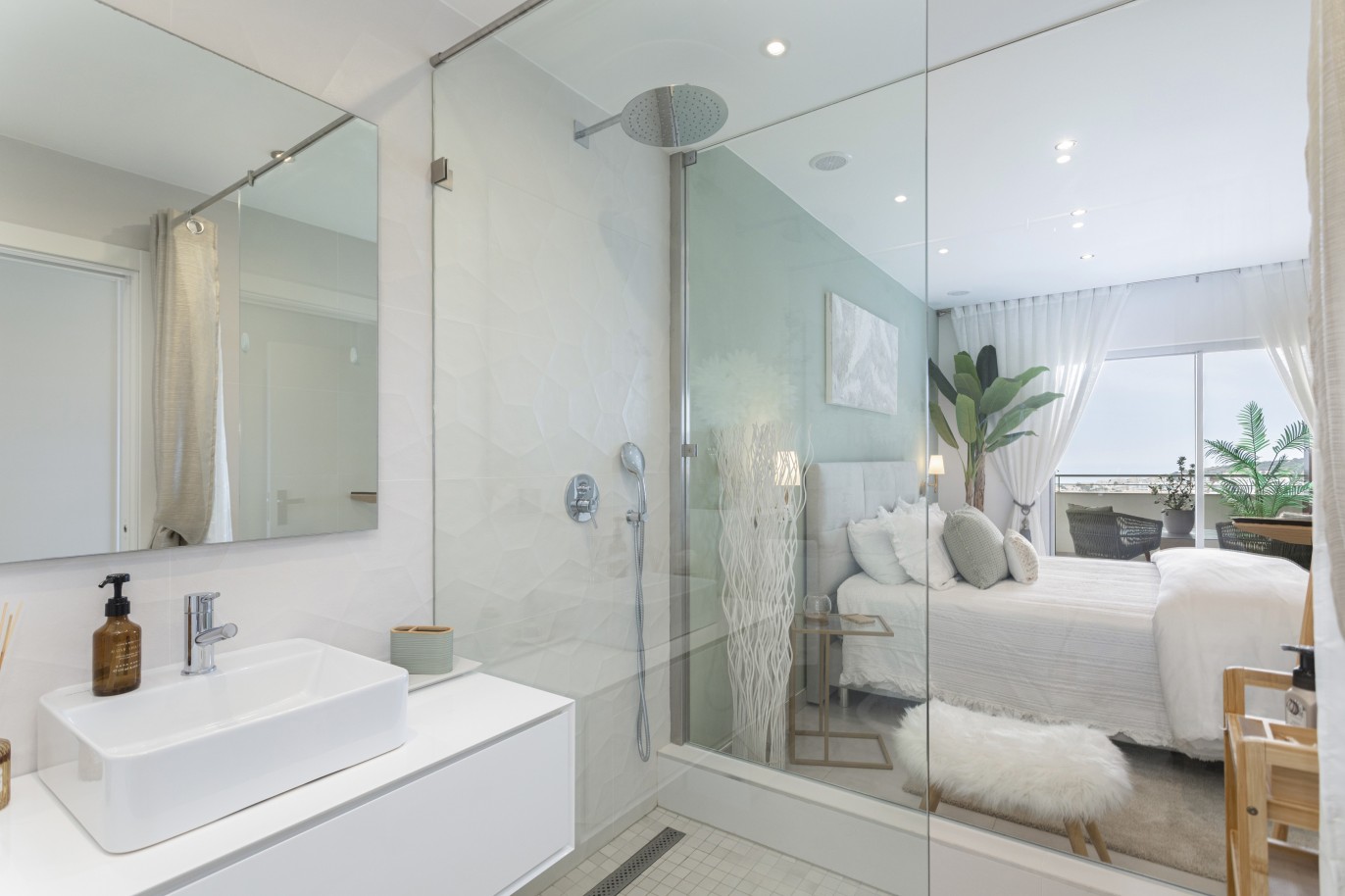 3 bedroom luxury apartment with sea view in Porto de Mós, Algarve_228170