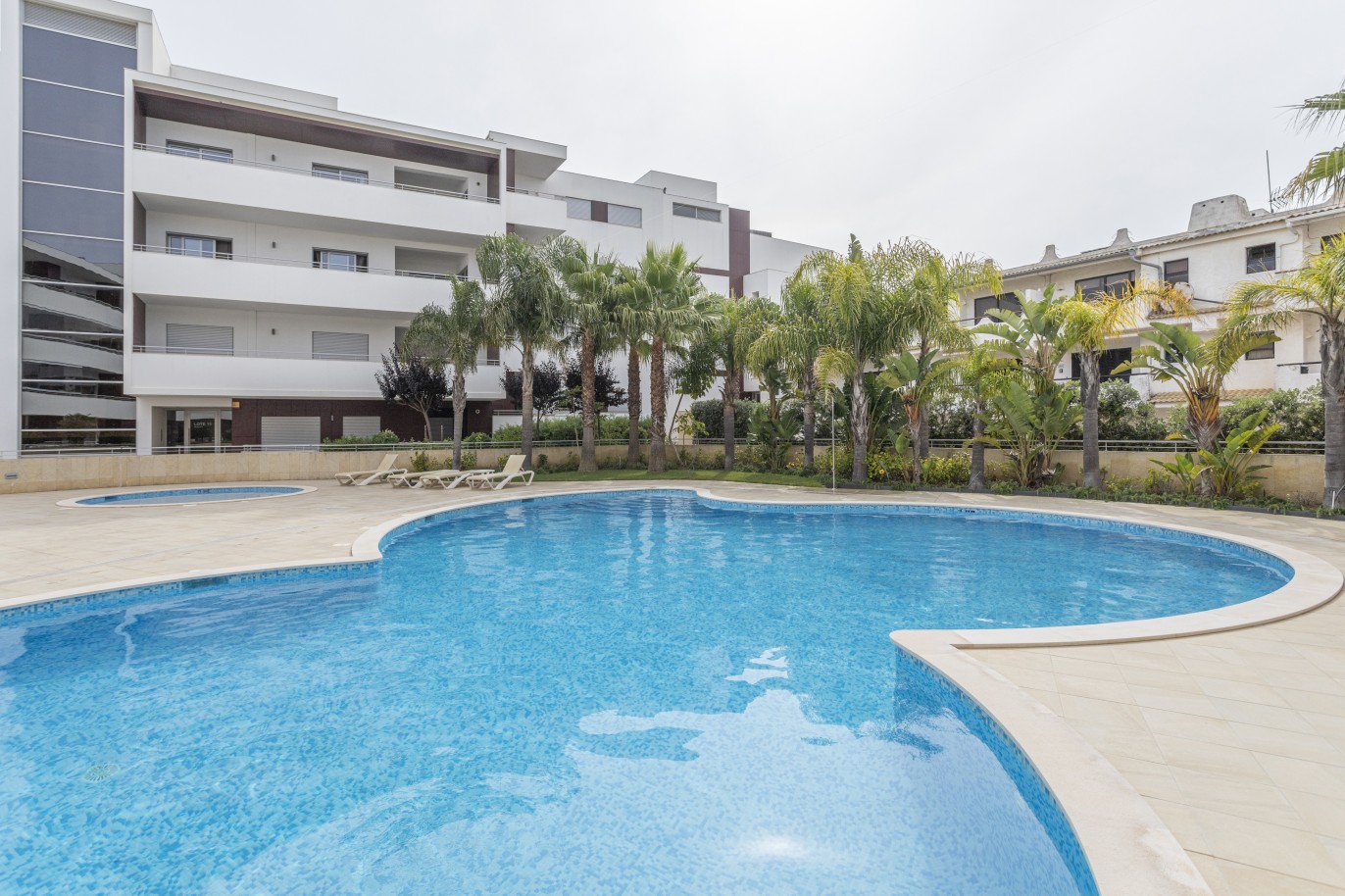 3 bedroom luxury apartment with sea view in Porto de Mós, Algarve_228178