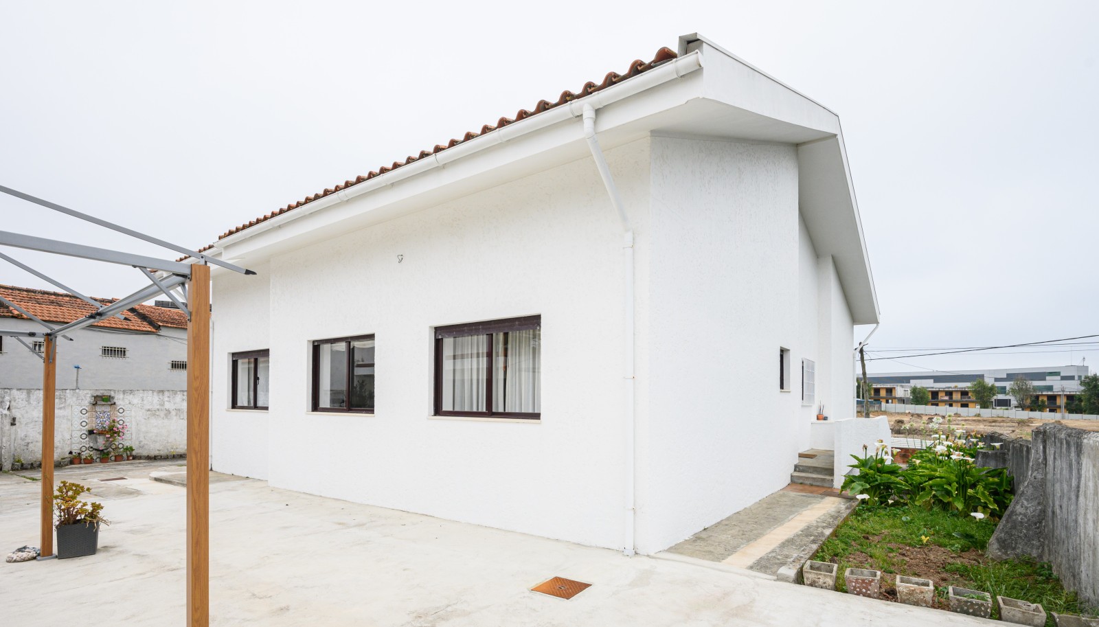 Renovated villa with garden, for sale, in Valadares, V. N. Gaia, Portugal_228444