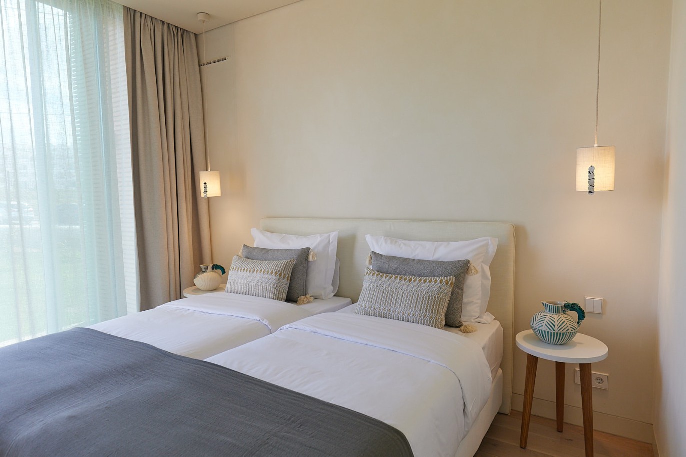 3 bedroom apartment in resort, for sale in Porches, Algarve_228604