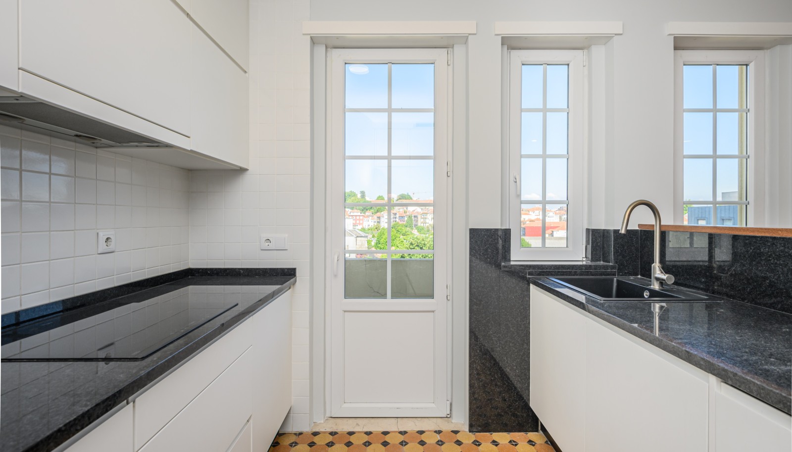 Piso reformado, en venta, en Bairro das Artes, Oporto, Portugal_229504