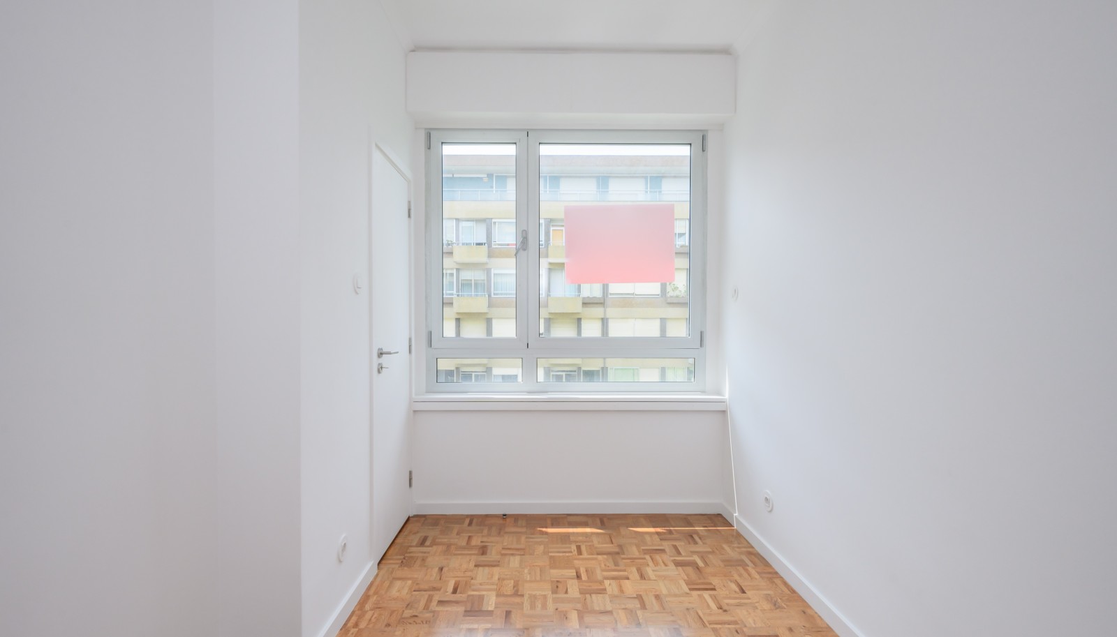 Appartement de 4 chambres à coucher avec balcon, à vendre, à Foco, Porto, Portugal_229832