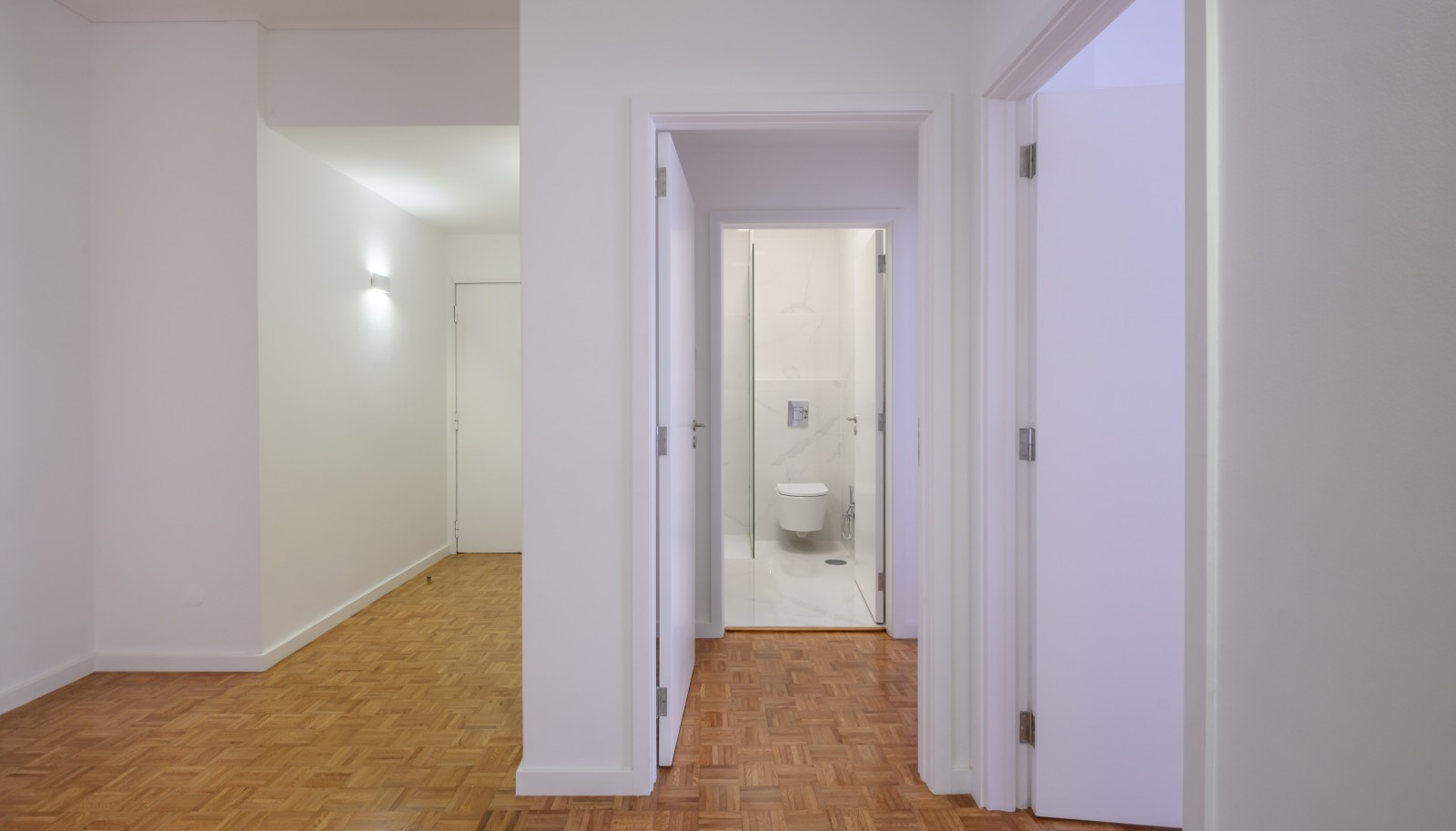 Appartement de 4 chambres à coucher avec balcon, à vendre, à Foco, Porto, Portugal_229841