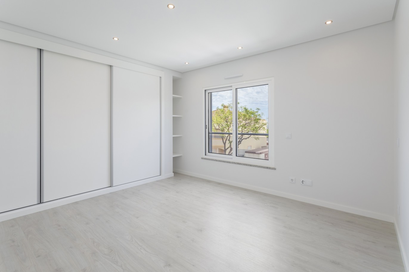 Neue 3-Zimmer-Wohnung zu verkaufen in Tavira, Algarve_229861