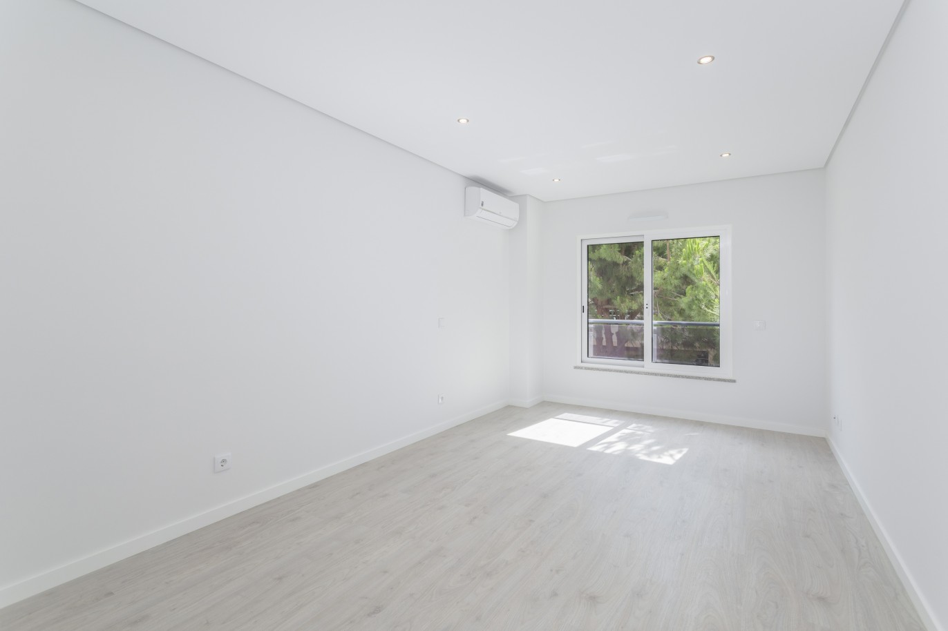 New three bedroom apartment for sale in Tavira, Algarve_229866