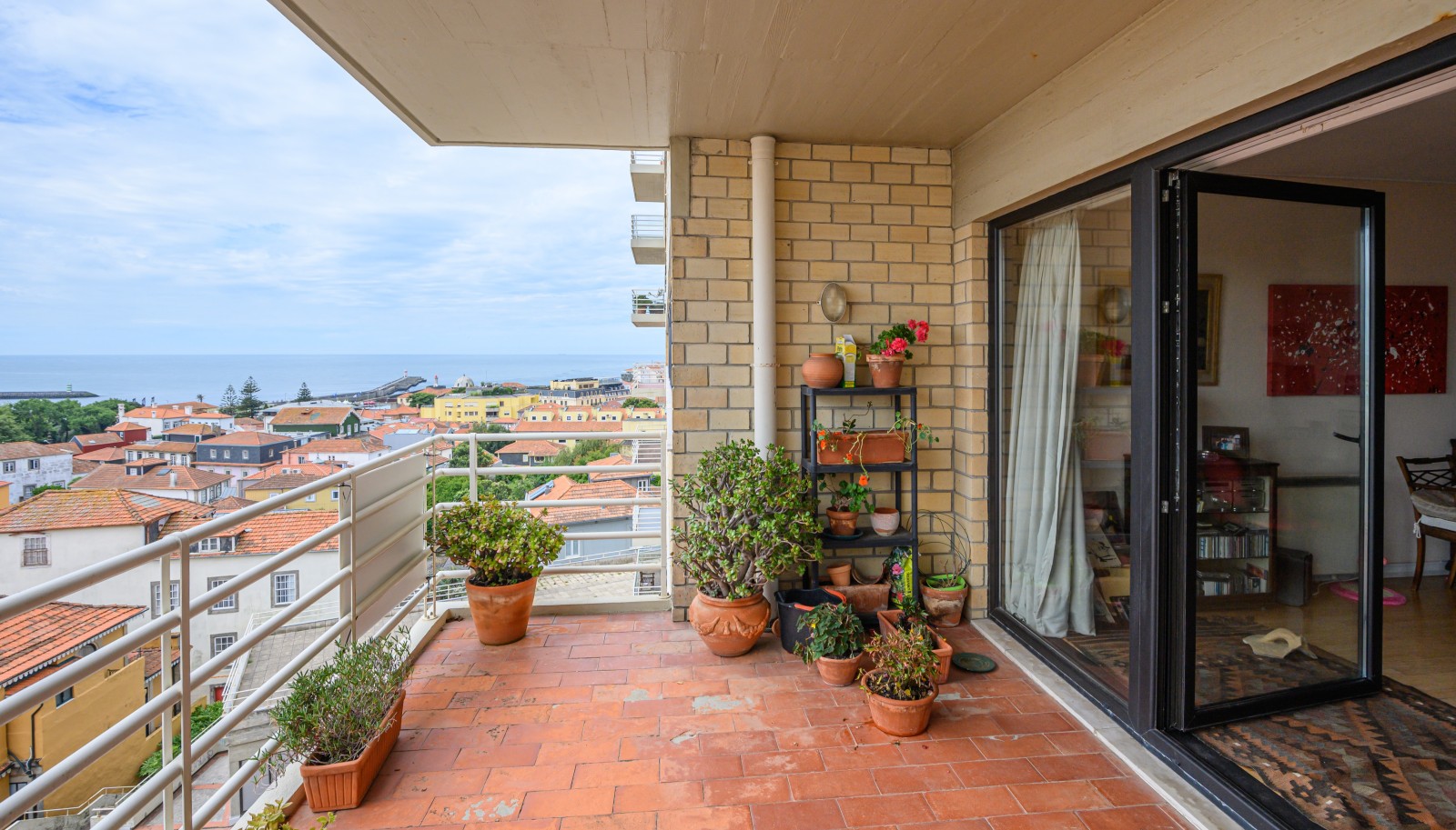 Piso de 4+1 habitaciones con balcón, en venta, en Foz Velha, Porto, Portugal_230224