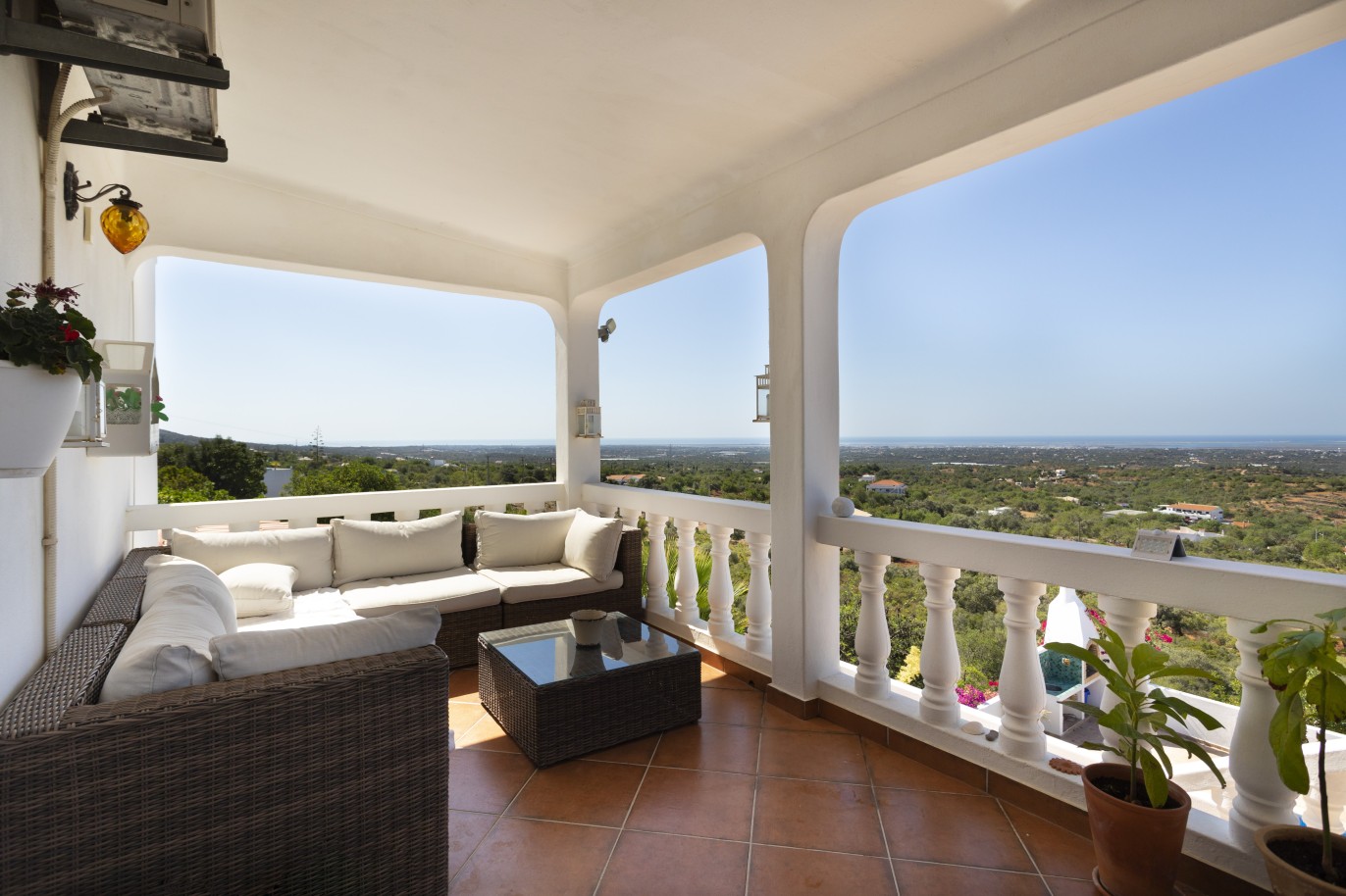 Villa de 5 dormitorios con piscina y vistas al mar, en venta en Estoi, Algarve_230465