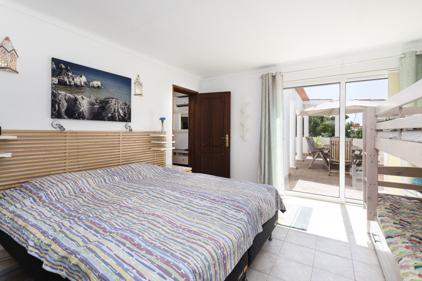 5 bedroom villa with pool and sea view, for sale in Estoi, Algarve_230485