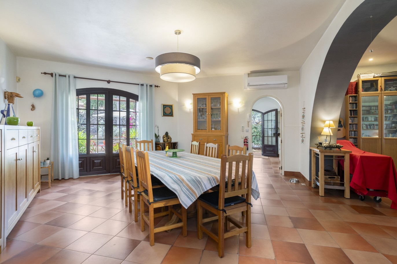 7 Bed Country Villa with swimming pool for sale in Estoi, Algarve_230957