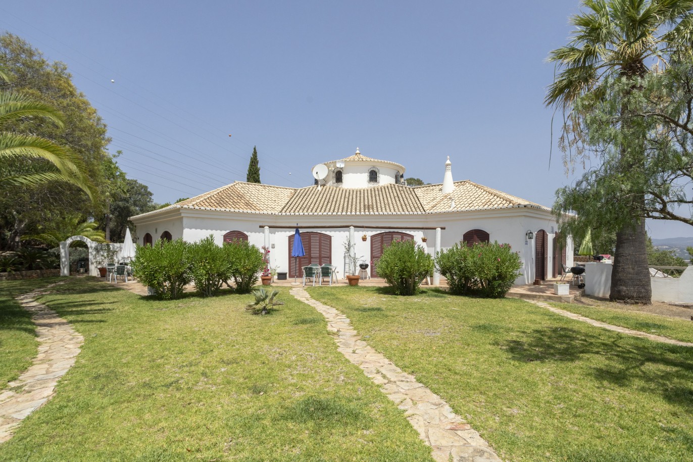 7 Bed Country Villa with swimming pool for sale in Estoi, Algarve_230973