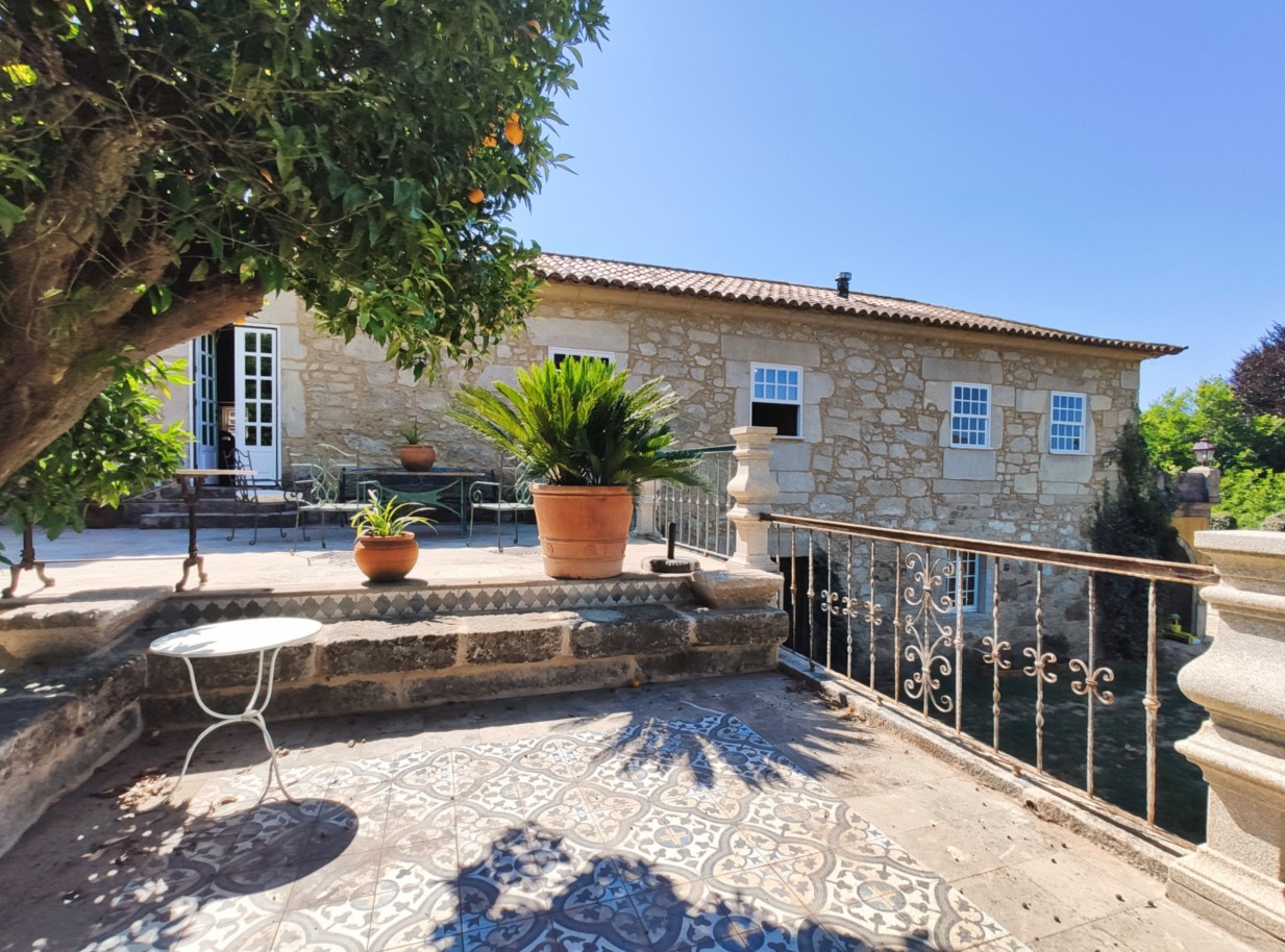 Casa señorial centenaria, en venta, en Valença, Norte de Portugal_231168