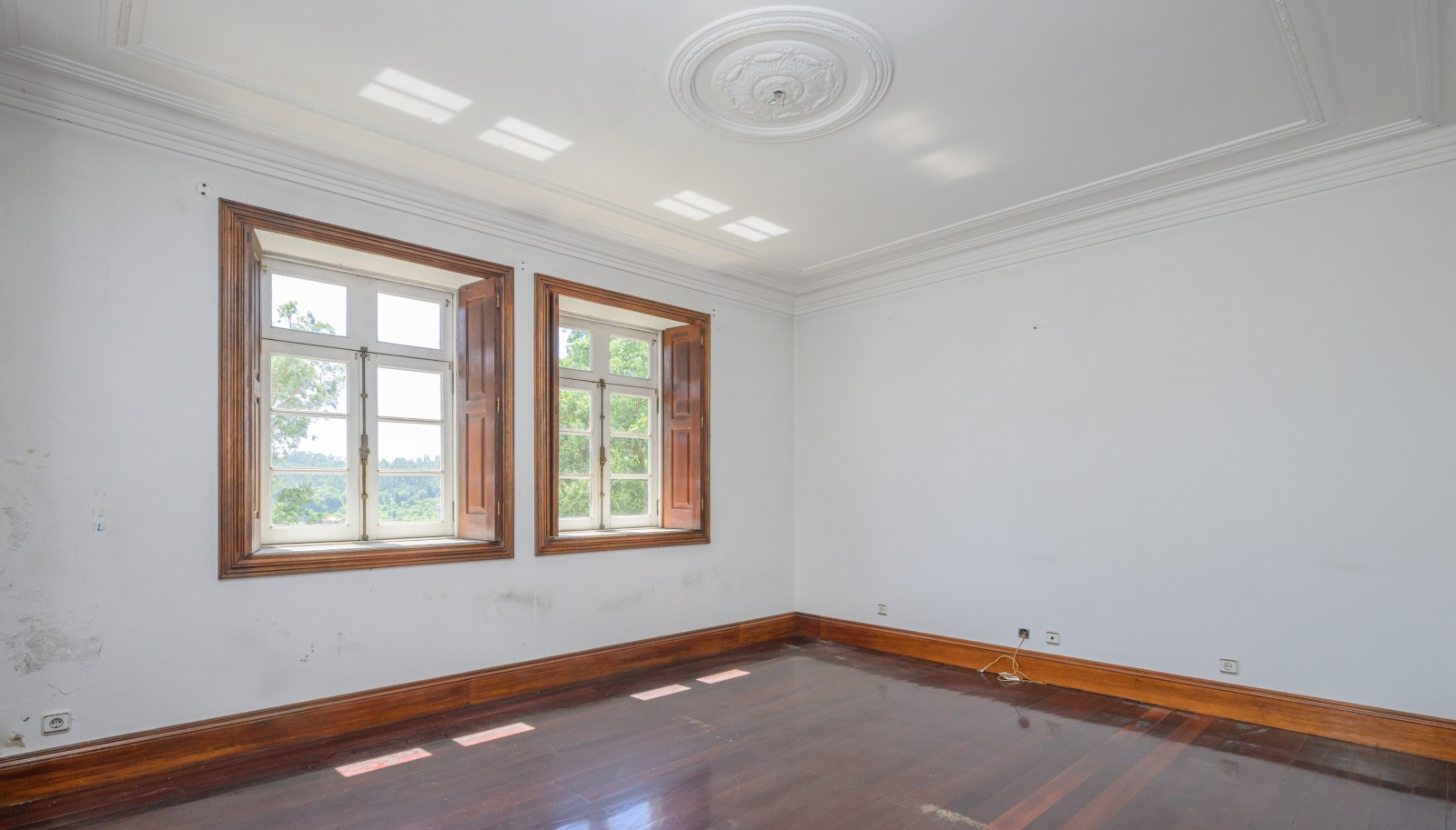 Property with gardens and pool, for sale, in Barcelos, North of Portugal_231498