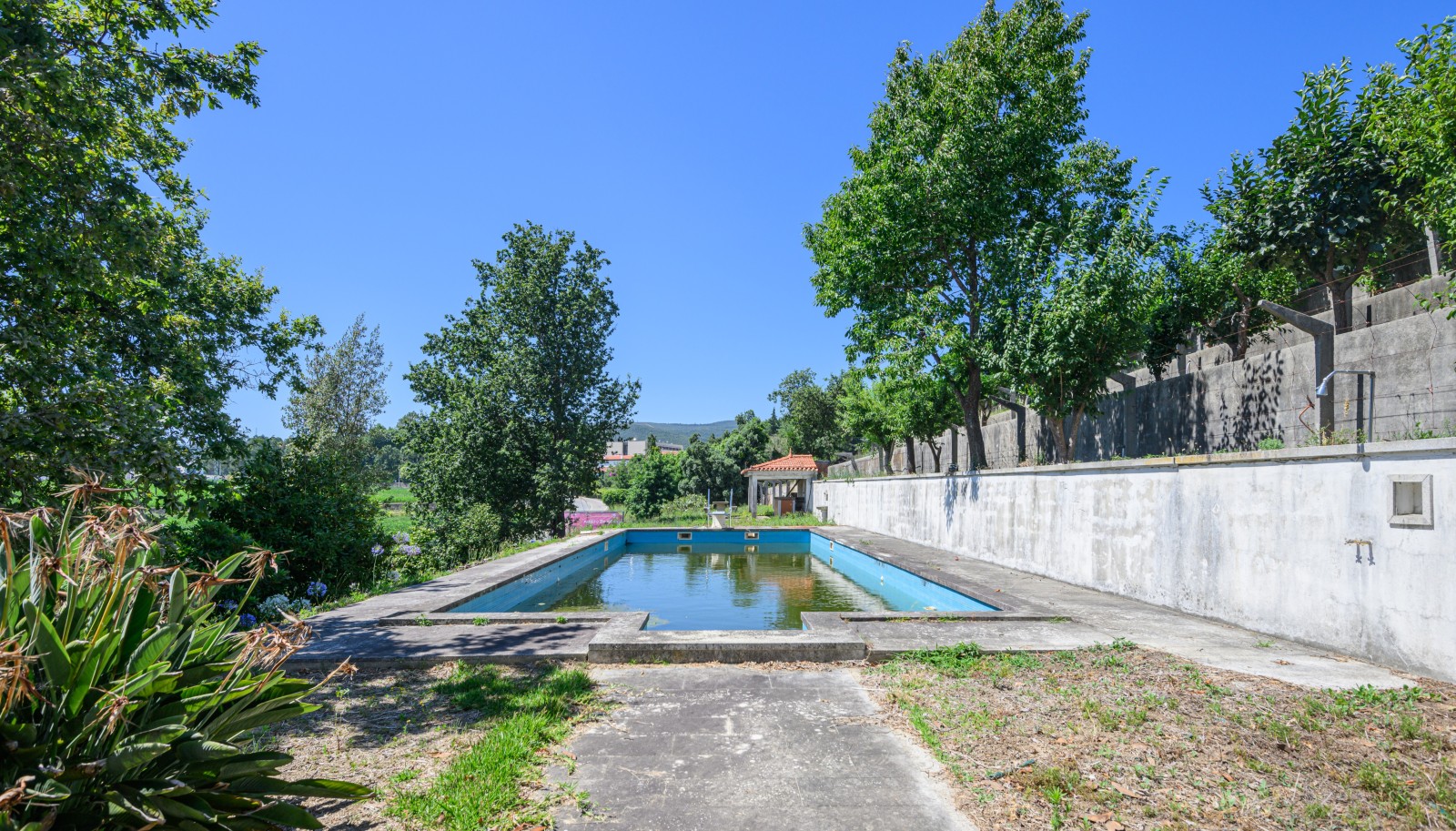 Propiedad con jardines y piscina, en venta, en Barcelos, Norte de Portugal_231524