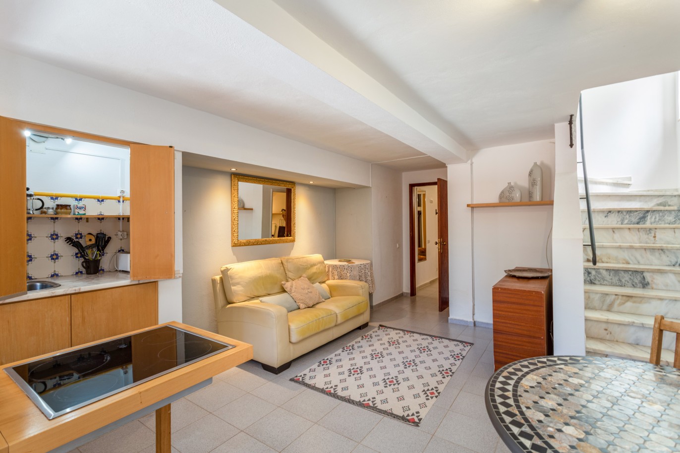 Villa de 5 dormitorios, en venta en Portimão, Algarve_231632
