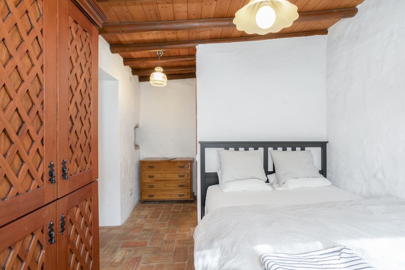 Villa de 3 dormitorios con piscina y vistas al mar, en venta en Loulé, Algarve_231652