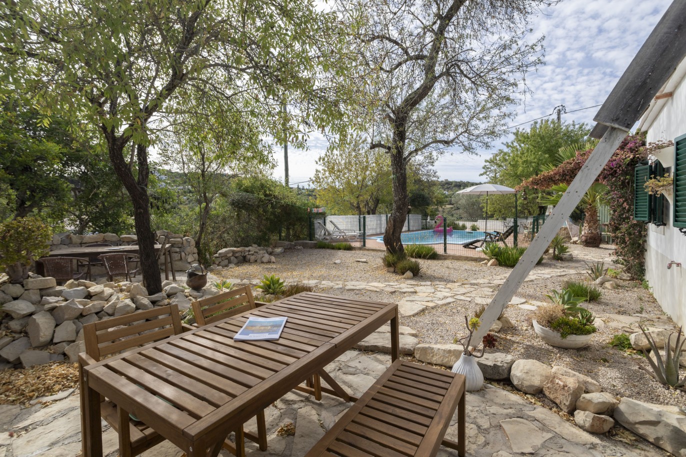 Villa de 3 dormitorios con piscina y vistas al mar, en venta en Loulé, Algarve_231660