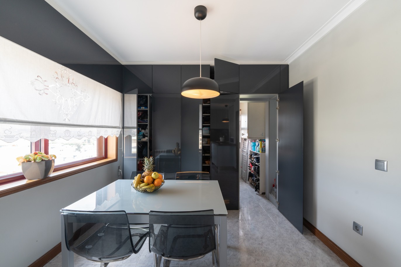 Verkauf einer Wohnung mit 3 Fronten, im Dachgeschoss, in Rio Tinto, Portugal_231681