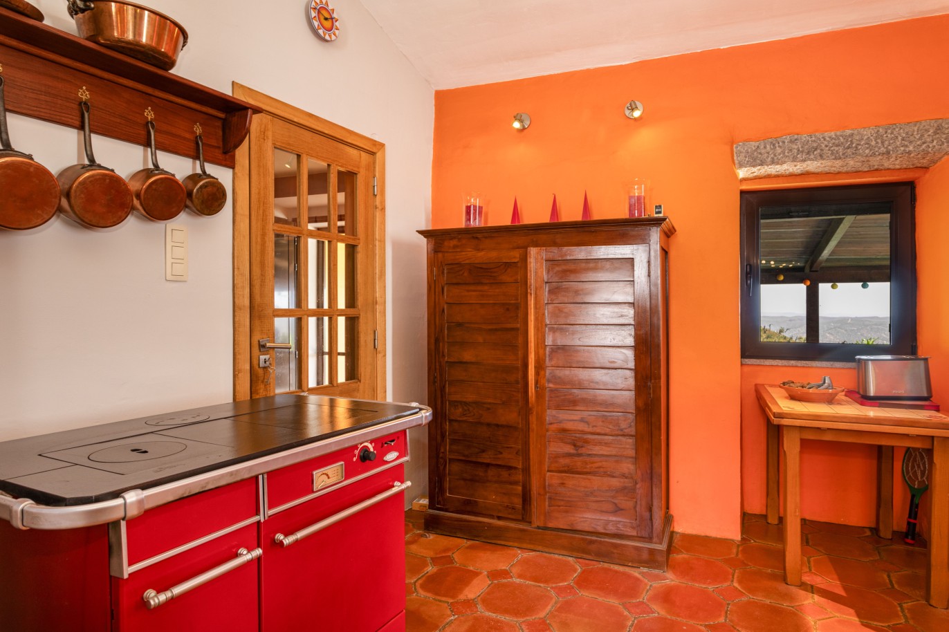 Rustic 3-bedroom villa and ruin for sale in Alferce, Algarve_232021