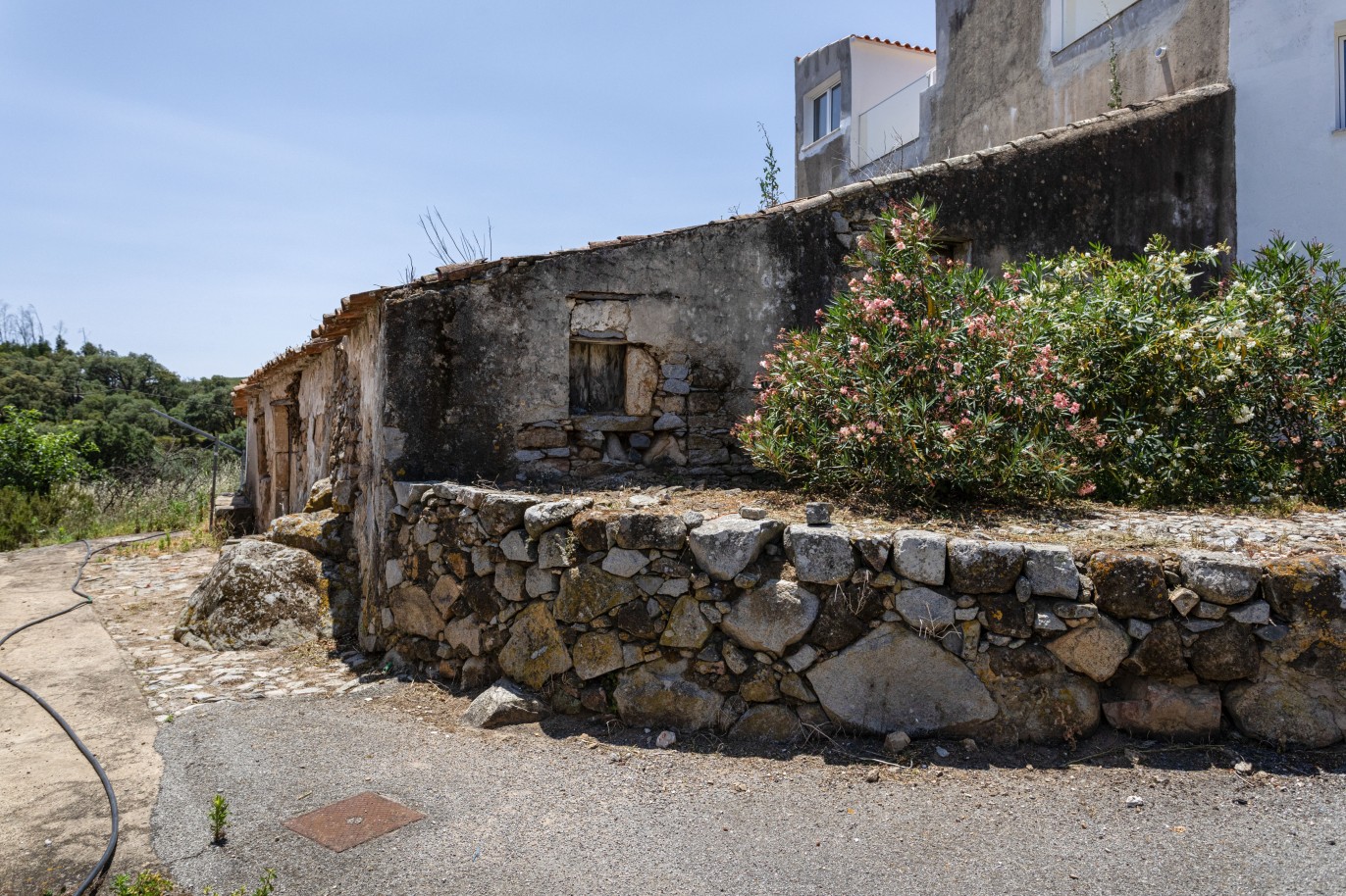 Rustic 3-bedroom villa and ruin for sale in Alferce, Algarve_232037