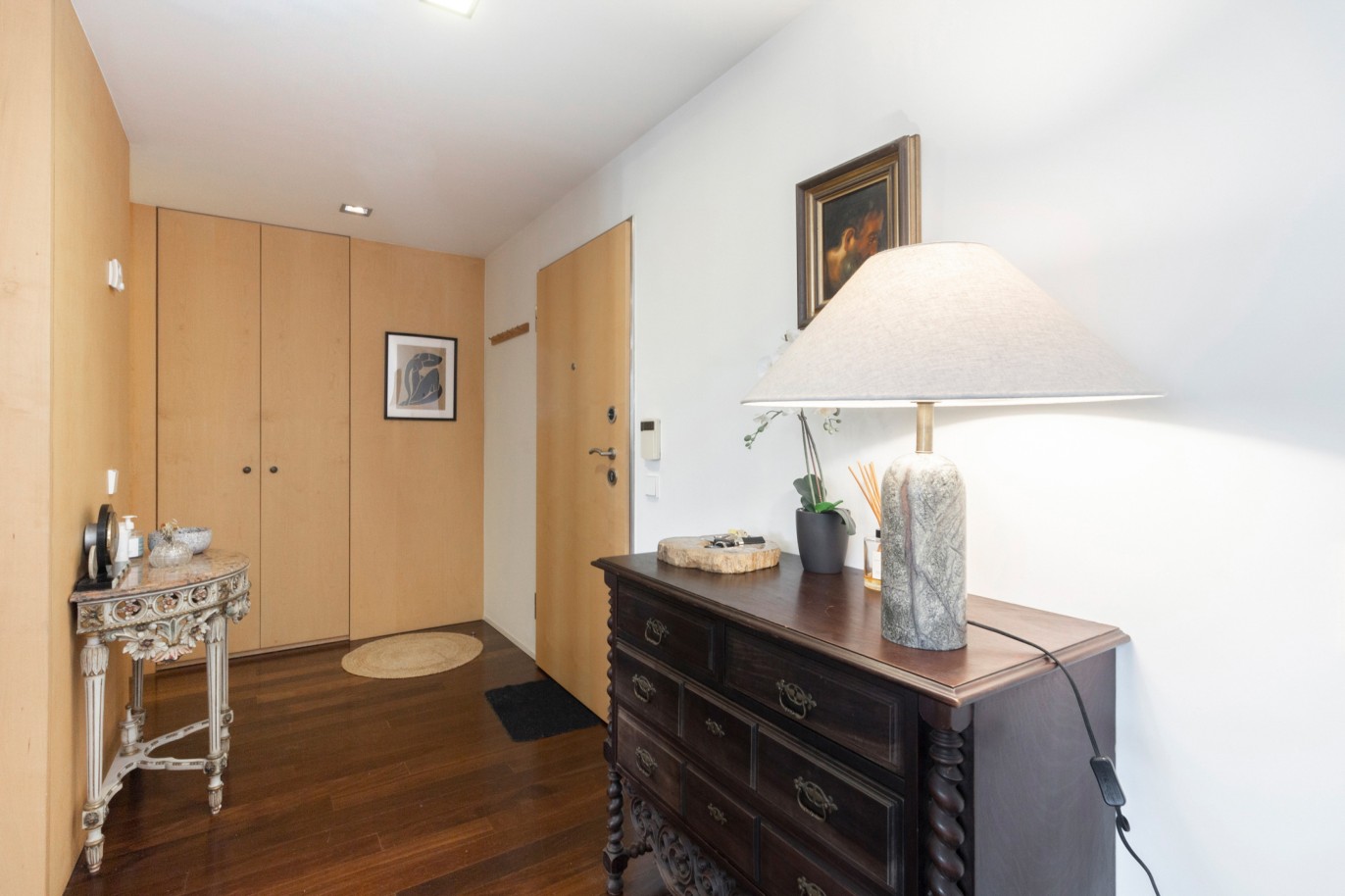 Apartment with balcony, for rent, in Boavista, Porto, Portugal_232081