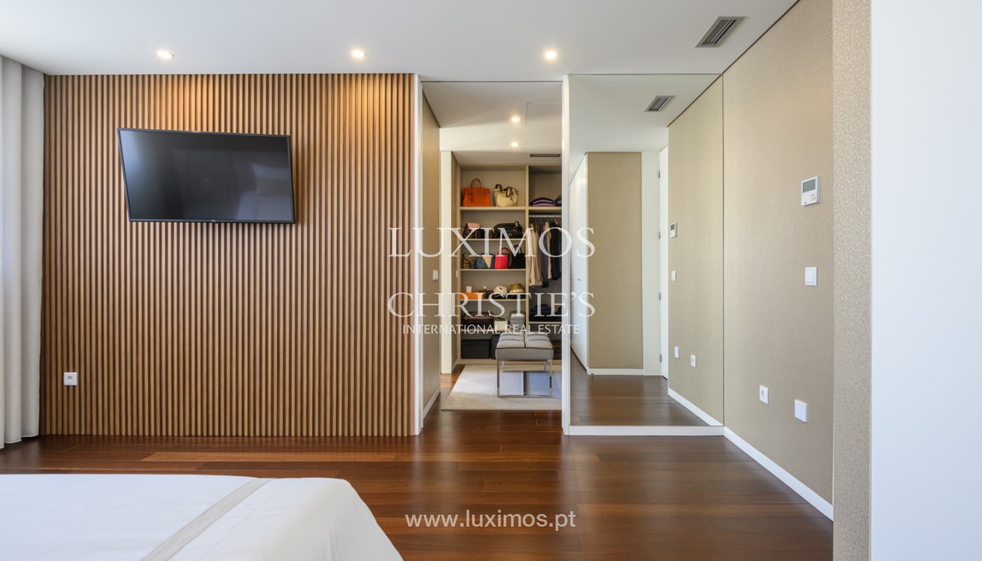 4 Bedroom Villa/Townhouse's Image 12