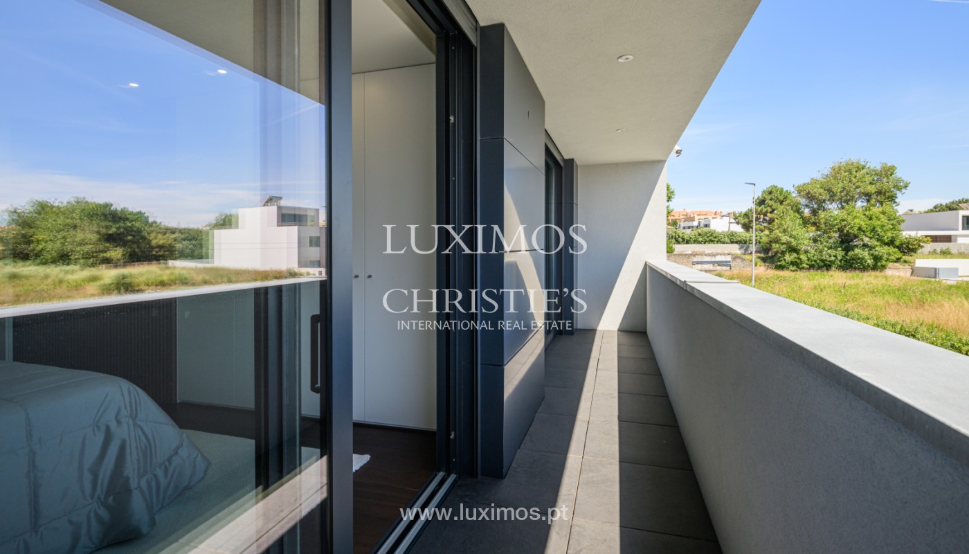4 Bedroom Villa/Townhouse's Image 9