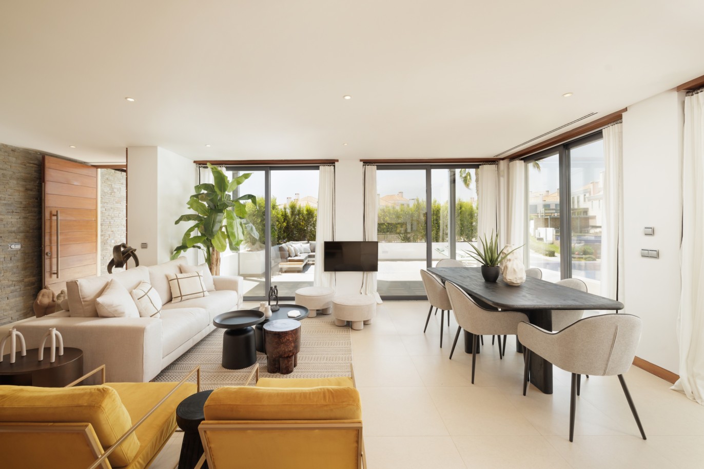 2+1 Schlafzimmer Villa mit Pool, zu verkaufen in Vale do Lobo, Algarve_232741