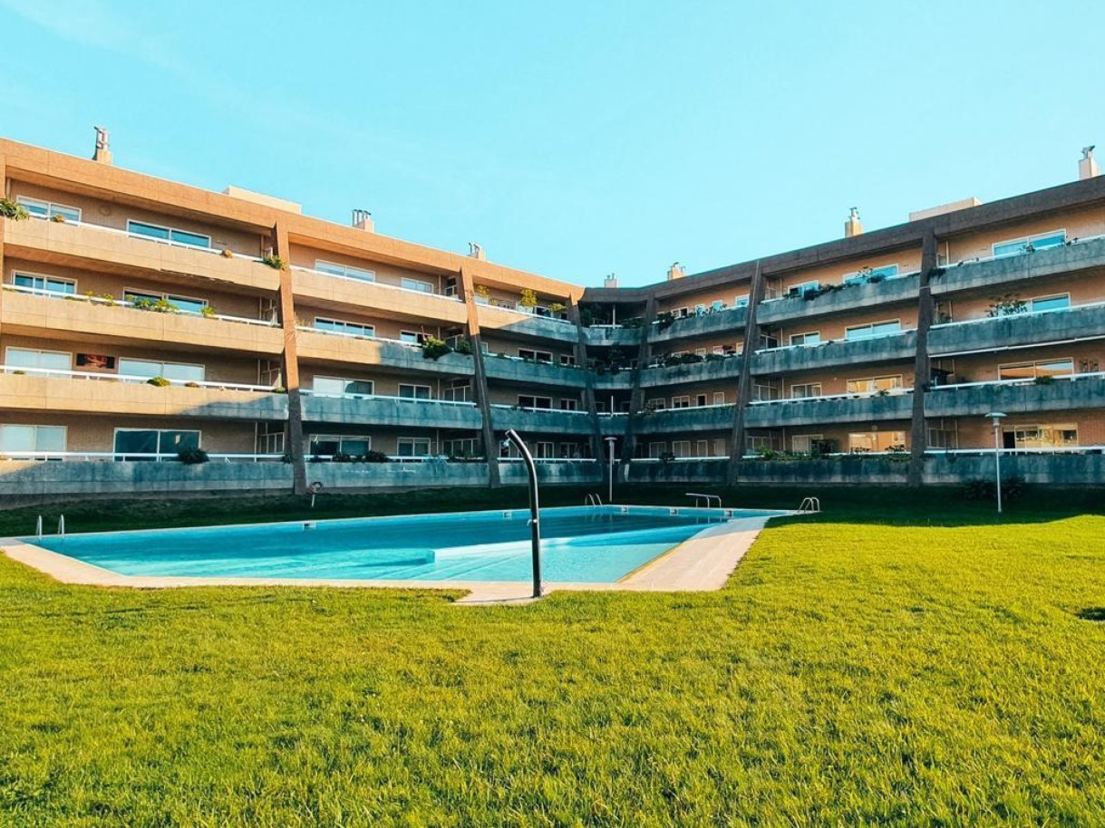 Apartamento T5 com terraços e vistas mar, para venda, na Madalena, V. N. Gaia, Portugal_233006