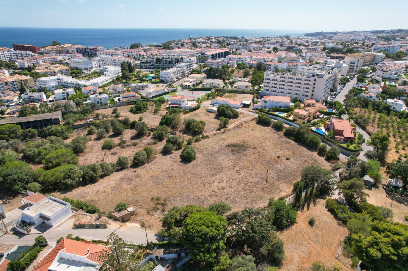 Land for construction of 8 villas, for sale in Albufeira, Algarve_233182