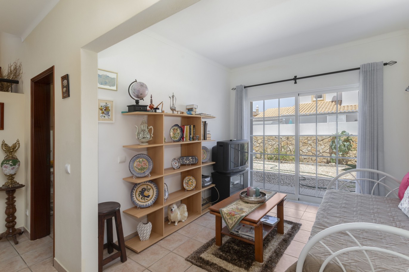 Villa de 3 dormitorios en venta en Porto de Mós, Algarve_233225
