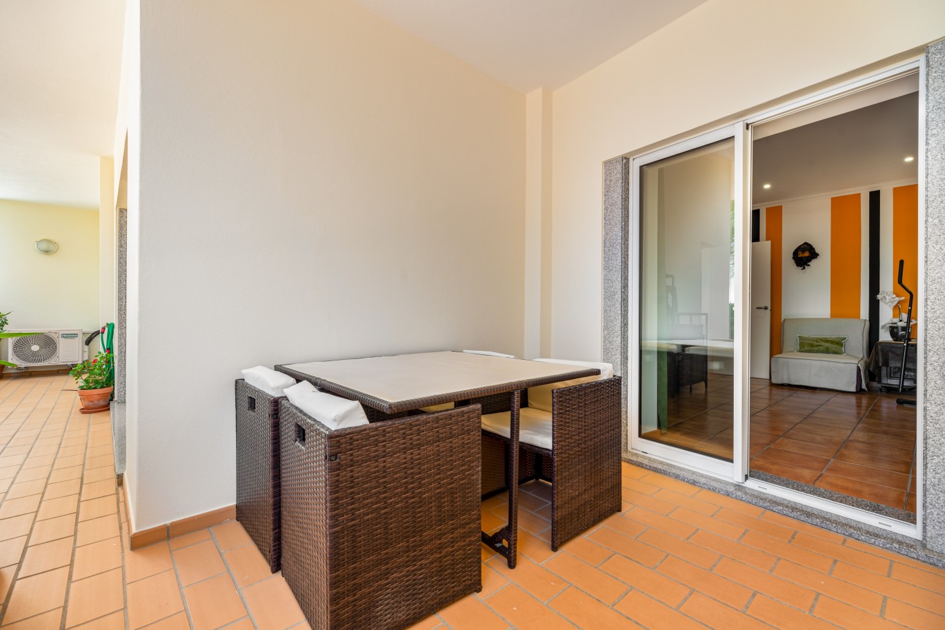 Apartment T1+1 with sea view, for sale in Porto de Mós, Algarve_233579