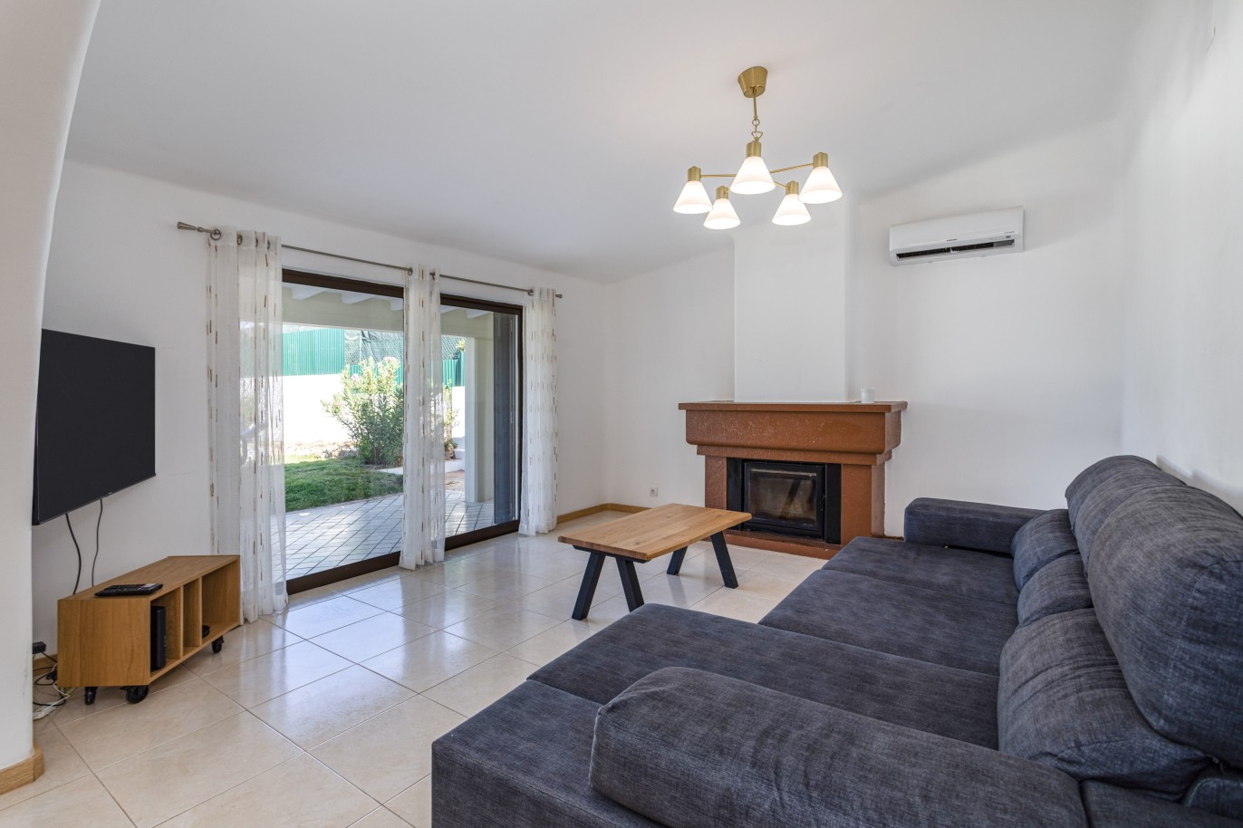 4 bedroom villa with pool, for sale in Albufeira, Algarve_233593